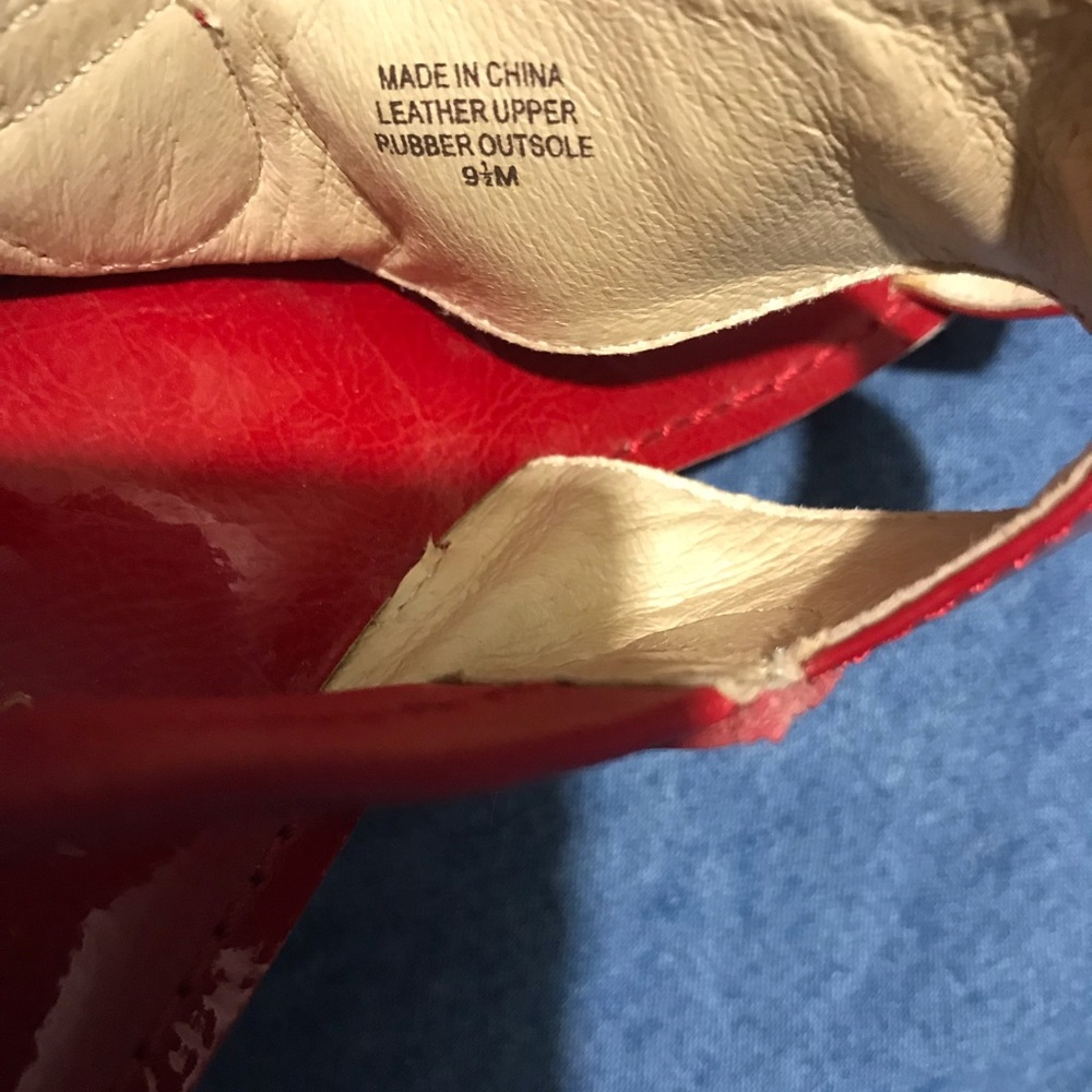 New red wedge sandal side: 9. 1/2, 4” high - Picture 3 of 13